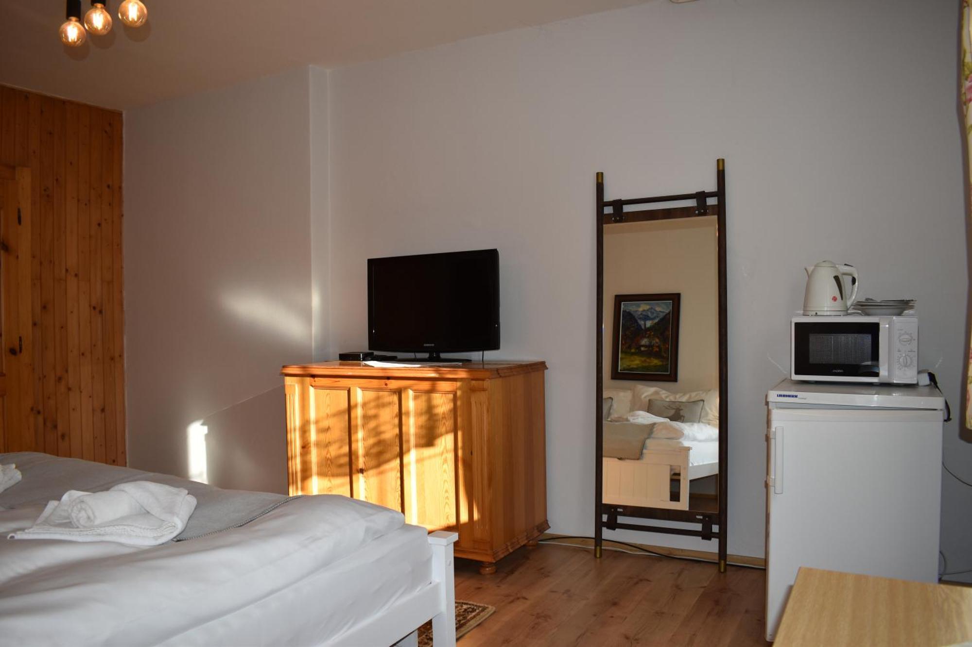 Drevenica Diana Bed and Breakfast Ždiar Exteriör bild