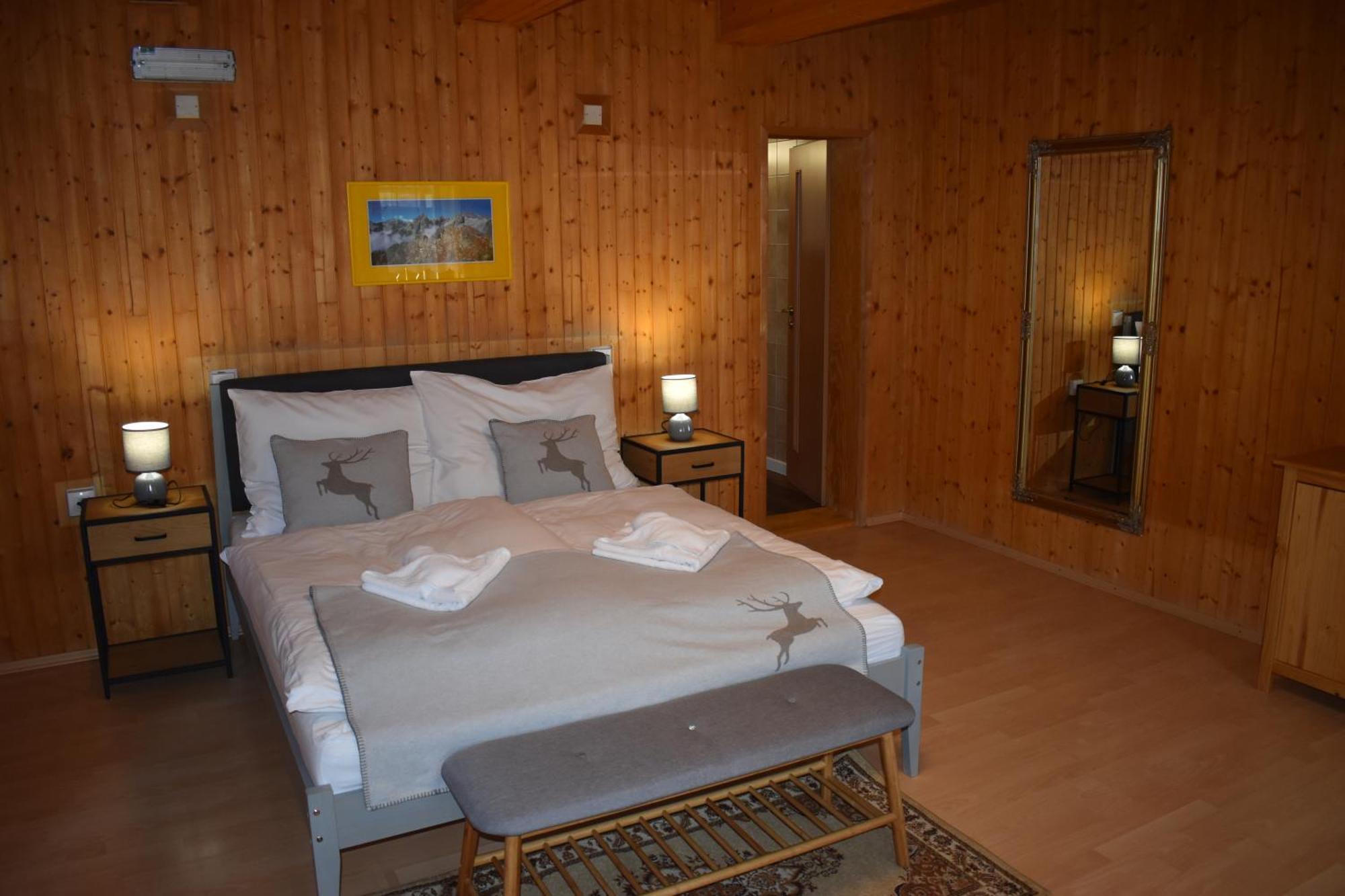 Drevenica Diana Bed and Breakfast Ždiar Exteriör bild